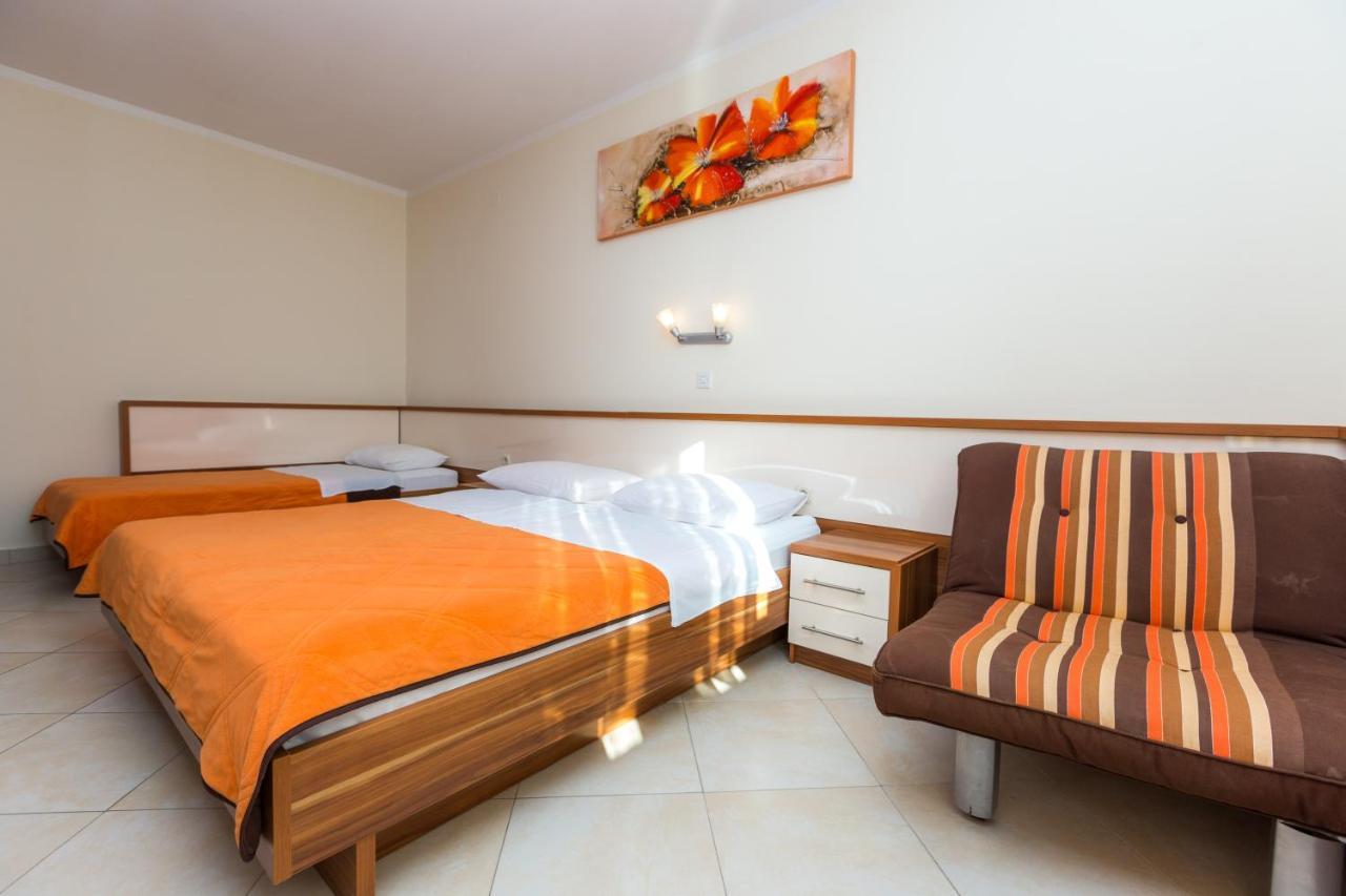 Pansion Croatia Bed & Breakfast Starigrad Paklenica Luaran gambar