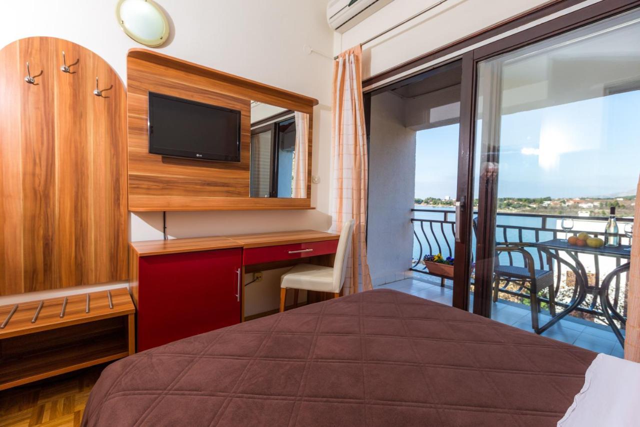 Pansion Croatia Bed & Breakfast Starigrad Paklenica Luaran gambar