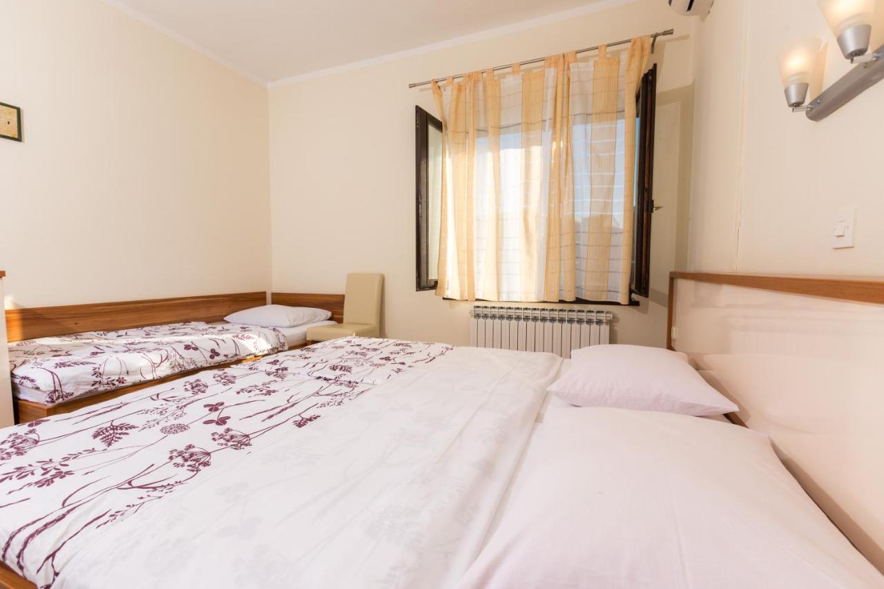 Pansion Croatia Bed & Breakfast Starigrad Paklenica Luaran gambar
